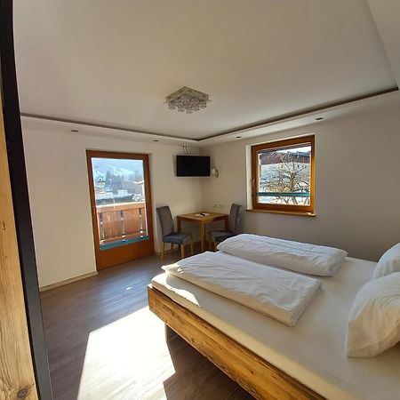 Haus Scharler, Talstation Hotel Neukirchen am Grossvenediger Ngoại thất bức ảnh