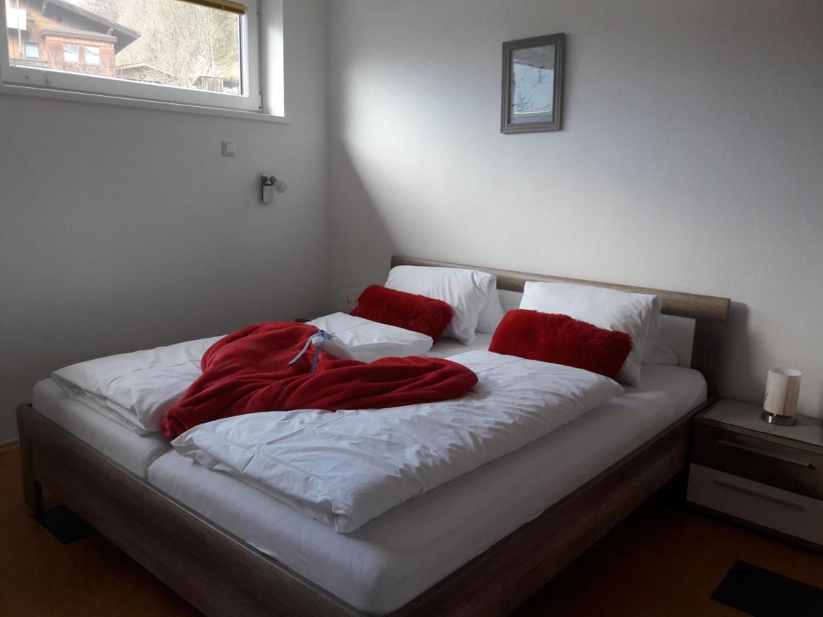 Haus Scharler, Talstation Hotel Neukirchen am Grossvenediger Ngoại thất bức ảnh